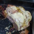 El cooksnap de Agu Rubio cuando hizo Bondiola rellena envuelta en aluminio.