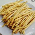 Cooksnap dari Lala Aeae untuk resep Kue Bawang/Stik Bawang Renyah dan Gurih ala Mama Fuji