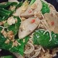 รูป Cooksnap ของ Aimee-Aiem Phusanada เมื่อเขาทำ บะหมี่ผัดคะน้าหมูยอ