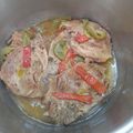KAT L's cooksnap of when they made Γρήγορες χοιρινές μπριζόλες στη χύτρα.