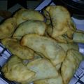 صورة من om rakan ، شاركها بعد تجربة وصفة سمبوسه باللحم😍