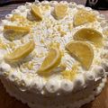 Kapitor Valéria Cooksnap-ja, amikor elkészítette a(z) Citromos túrókrémes torta gyümölcszselével receptet.