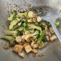 Cooksnap dari Masak karena mendesak untuk resep Brokoli saus scallop