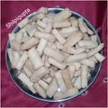 Shilpi gupta का कुकस्नैप जब उन्होंने नमक पारे (namak pare recipe in Hindi) बनाया था।