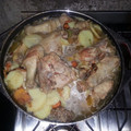 El cooksnap de Nestor Morales cuando hizo Pollo al disco con cerveza.