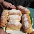  Clara Cooksnap-ja, amikor elkészítette a(z) Házi sárgabaracklekváros bukta receptet.