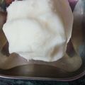 Sonia chopra का कुकस्नैप जब उन्होंने होम मेड मक्खन (homemade makhan recipe in Hindi) बनाया था।