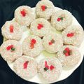 Rafiqua Shama का कुकस्नैप जब उन्होंने सूजी पेड़ा (Suji peda recipe in hindi) बनाया था।