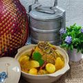 Cooksnap Aza Aaj semasa beliau membuat Gulai kuning ikan aya/tongkol.