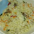 Cooksnap Puteri Nadiah semasa beliau membuat Garlic Planta Fried Rice.