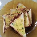 Cooksnap dari lisa untuk resep Garlic Bread Roti Tawar Teflon