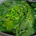 Cooksnap dari Widjie Astuti untuk resep Daun Pepaya dan Daun Singkong Rebus