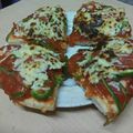 Chhaya Vipul Agarwal का कुकस्नैप जब उन्होंने चिज़ी चीला पिज्जा (Cheesy cheela Pizza recipe in Hindi) बनाया था।