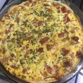 El cooksnap de Gustavo cuando hizo Tarta caprese de jamón, queso 🧀,tomate 🍅 y orégano.