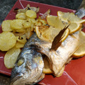 El cooksnap de Maurice Colmener cuando hizo Dorada al horno con patatas.