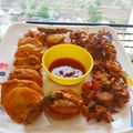 Shubhi Rastogi का कुकस्नैप जब उन्होंने प्याज़ और बेसन के पकोड़े (Pyaz aur Besan ke pakode recipe in hindi) बनाया था।
