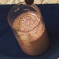 Vruta का कुकस्नैप जब उन्होंने चॉकलेट बनाना शेक (chocolate banana shake recipe in Hindi) बनाया था।