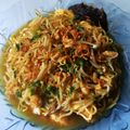 Cooksnap dari Rikhly Desy M untuk resep Lontong Mie Surabaya