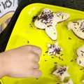 Cooksnap Sesimple Loralin semasa beliau membuat Fun Shapes Roti Bakar Qysha.