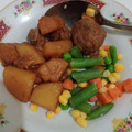Cooksnap dari Hannanan untuk resep Semur Bola Bola Daging isi Telur Puyuh lezatttt