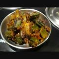 Rakhi Gupta का कुकस्नैप जब उन्होंने रेस्टोरेंट स्टाइल भिंडी की रेसिपी(RESTAURANT STYLE BHINDI KI RECIPE IN HINDI) बनाया था।
