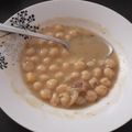 Cooksnap από Αγγελική Πολυαναγνωστάκη στη συνταγή Ρεβύθια λεμονάτα κατσαρόλας!