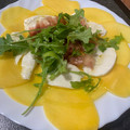 El cooksnap de noor cuando hizo Carpaccio de mango con mozzarella y jamón ibérico.