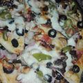 صورة من Soso JM، شاركها بعد تجربة وصفة عجينة البيتزا 🍕🍕👍🏻