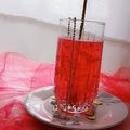 کوک اسنپ بانو بعد از امتحان کردن شربت ژله ای.