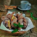Cooksnap dari Yuliana.Menjoi untuk resep Kkwabaegi (donat kepang Korea)