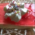 Cooksnap από Margarita Margariti στη συνταγή Γλυκό Ψυγείου Με Μπισκότα Με Κρέμα Ζαχαροπλαστικής Βανίλια Και Φρουί Ζελέ Φράουλα !!!