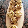 Cooksnap από Christa Christofi στη συνταγή Μήλα τριαντάφυλλα τυλιγμένα με φύλλο σφολιάτα
