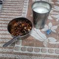Ashii का कुकस्नैप जब उन्होंने काले चना चाट (kale chana chaat recipe in hindi) बनाया था।