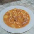 El cooksnap de maky cuando hizo Patatas guisadas con salchichas frescas al curry.