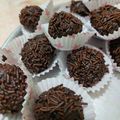Cooksnap dari Cindy L. untuk resep Kue Rambutan / Kukis Bola Coklat