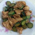 MaMa Liu 的 小黃瓜炒嫩雞丁 cooksnap