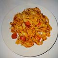El cooksnap de Kath.Yanon cuando hizo Tallarines caseros con salsa de tomate pomarola.
