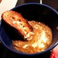 Cooksnap de Nininouille sur la recette Soupe à l'oignon gratinée