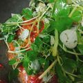 Cooksnap của Rose Truong khi họ làm theo món Cá mồi trộn rau càng cua