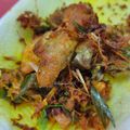 Cooksnap Nuharahmat semasa beliau membuat Ayam Goreng Berempah.