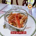 Cooksnap Mahadiah semasa beliau membuat BBQ Crabstick Chips.