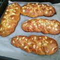 Cooksnap από Δημητρα Παπαγιάννη στη συνταγή Πανεύκολα τσουρέκια με φαρίνα