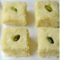Daksh का कुकस्नैप जब उन्होंने होममेड कलाकंद (homemade kalakand recipe in Hindi) बनाया था।