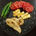کوک اسنپ شیرین شکمو بعد از امتحان کردن مرغ گریل شده.