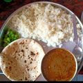 Nihi का कुकस्नैप जब उन्होंने काली मलका मसूर दाल रोटी और चावल के साथ बनाया था।