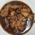 Cooksnap Farah Shahira Md Asmawi semasa beliau membuat Ayam Masak Lada Hitam.