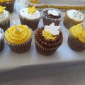 El cooksnap de Sandra Valdez cuando hizo Cupcake profesionales de limón. Lemon curd y frosting/cobertura.