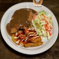 Cooksnap Dapur Yusfarisyia semasa beliau membuat Chicken Chop & Black Pepper Sauce.