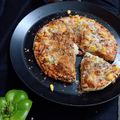 Gauri Mukesh Awasthi का कुकस्नैप जब उन्होंने पिज़्ज़ा - विथ होममेड सॉस (Pizza with homemade sauce recipe in Hindi) बनाया था।