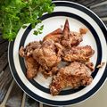 Cooksnap MinSha semasa beliau membuat Ayam Goreng Rangup.